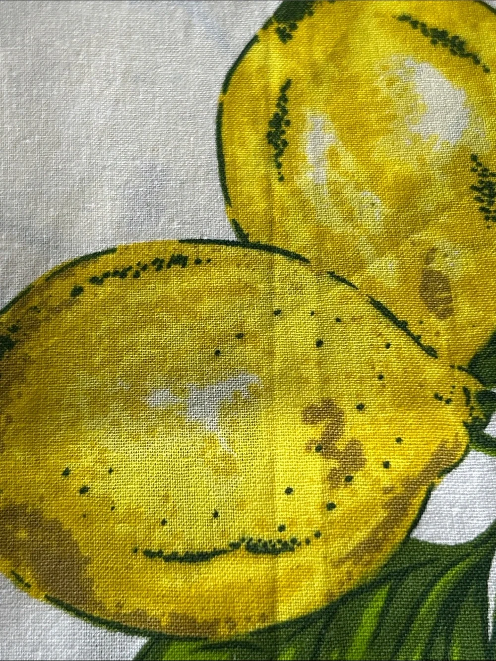 April Cornell Tablecloth 60″ x 120″ Lemons Yellow Green on White 100% Cotton NWT